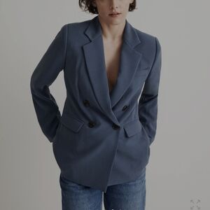 Madewell The Rosedale Blazer in Crepe. COLOR: Nighttime Size 6. New.Crafted of